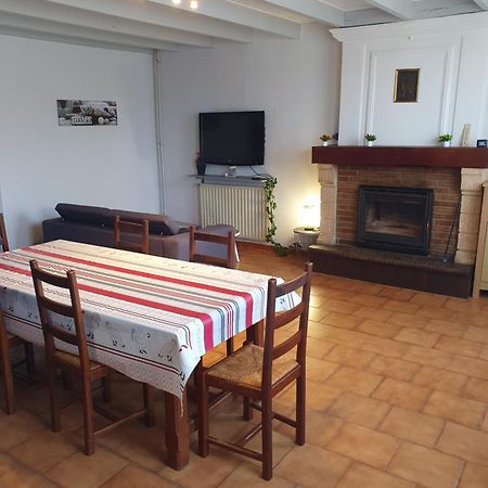 Maison 2 Chambres Au Calme Saint-Bonnet-sur-Gironde Eksteriør bilde