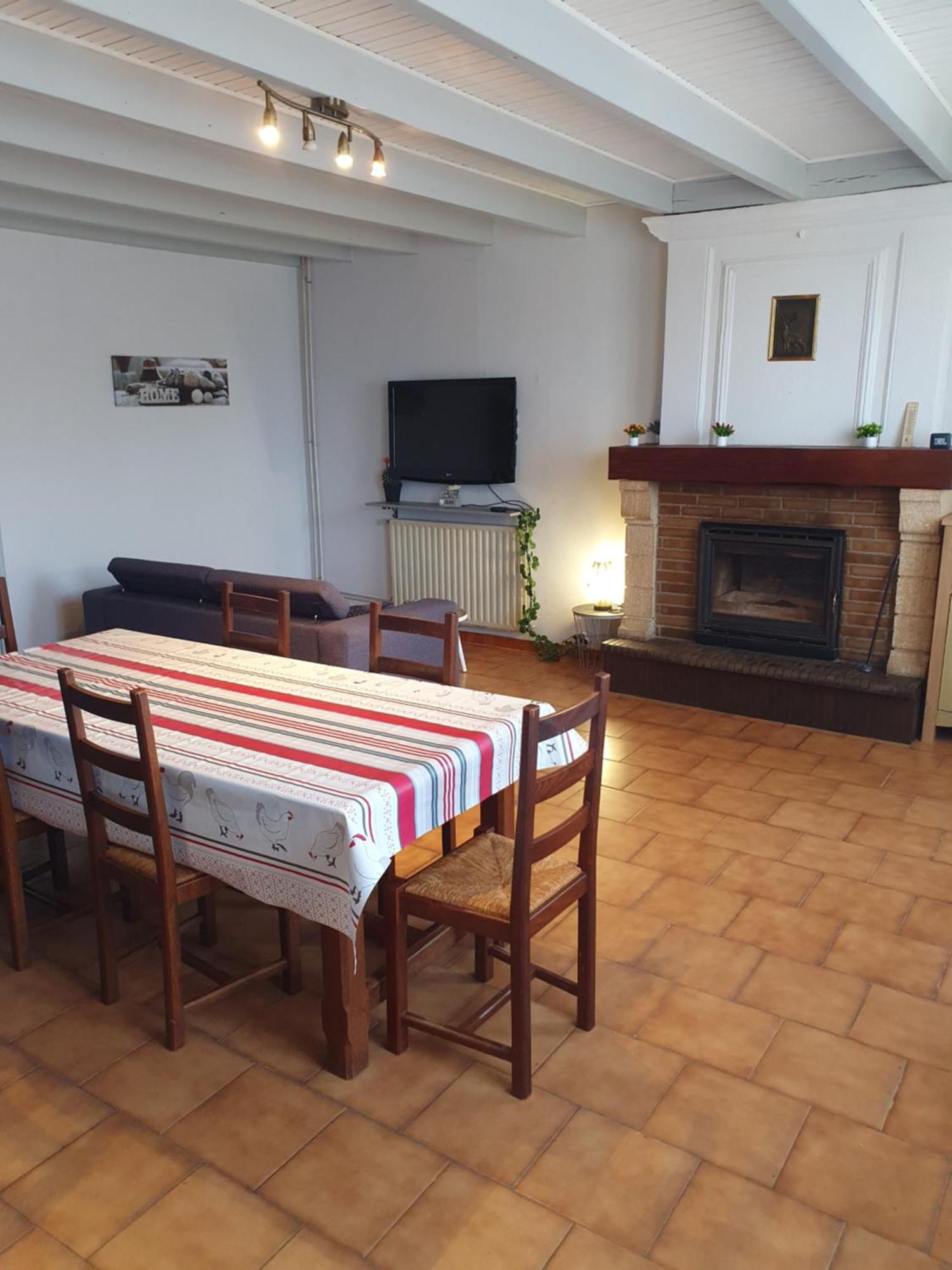 Maison 2 Chambres Au Calme Saint-Bonnet-sur-Gironde Eksteriør bilde